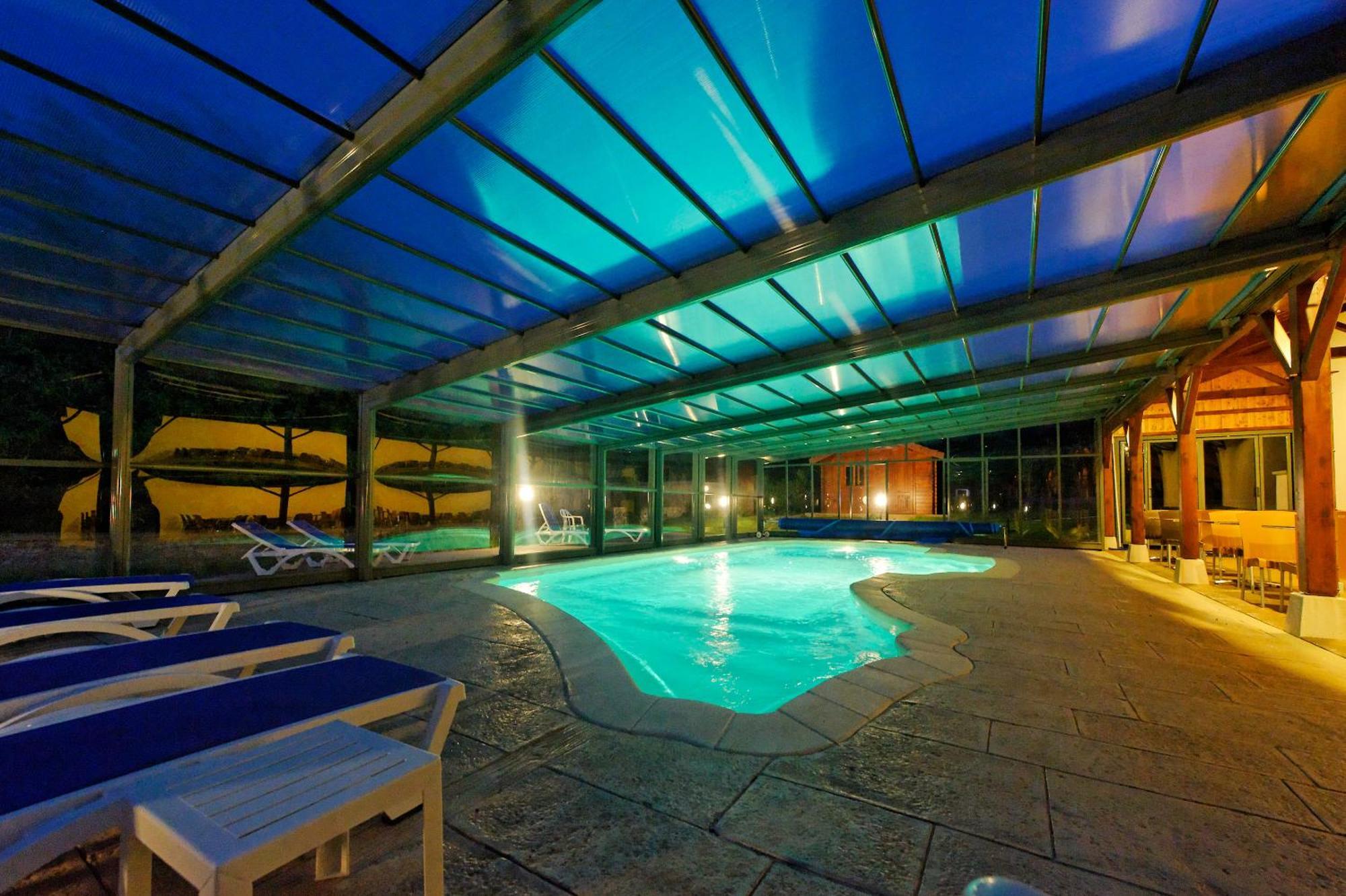 Logis Des Trois Maures Hotel Couches Buitenkant foto