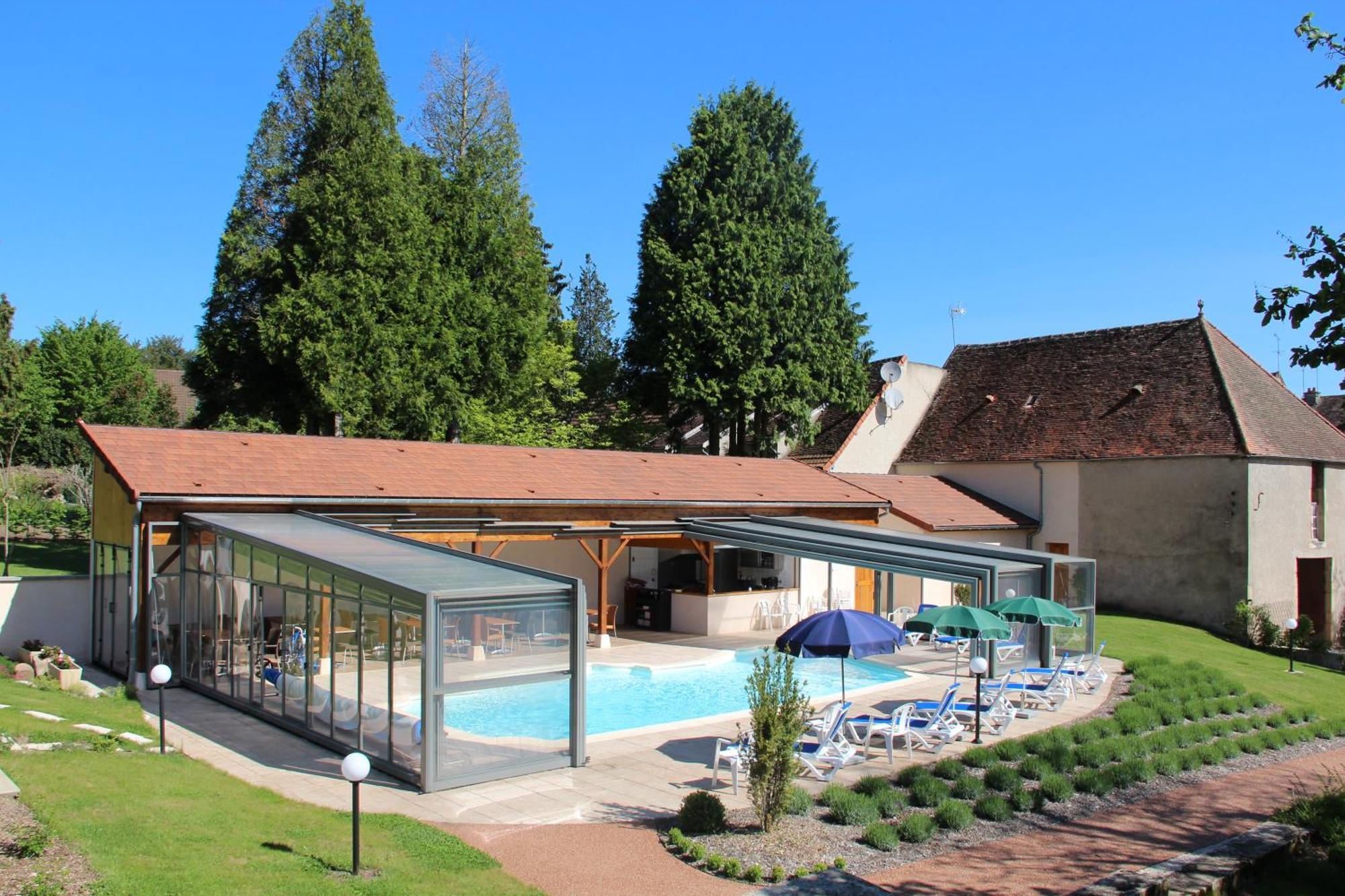 Logis Des Trois Maures Hotel Couches Buitenkant foto